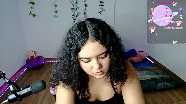 Dulce Julietha online show from 03/10/25, 09:40