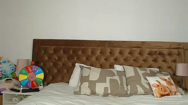 Aylinhoney08 online show from 12/28/24, 01:08