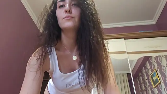 AlejandraDelaney online show from 10/21/25, 12:50