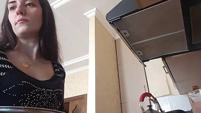 Snapshot of AlejandraDelaney chatting on 11/30/25, 08:51 AlejandraDelaney online show from 11/30/25, 08:51