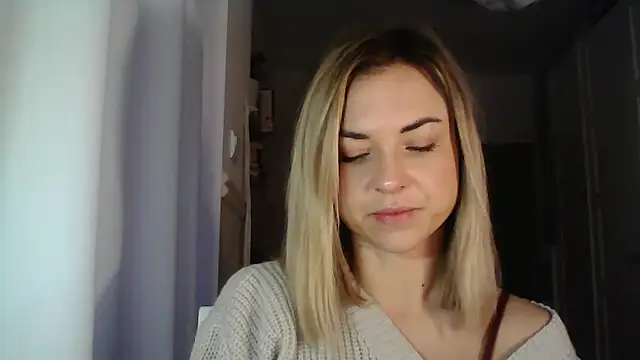 Snapshot of ashley_xlove chatting on 01/08/25, 07:34 ashley xlove online show from 01/08/25, 07:34