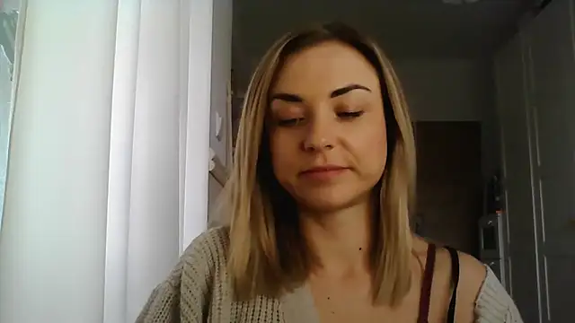 Snapshot of ashley_xlove chatting on 03/03/25, 10:49 ashley xlove online show from 03/03/25, 10:49