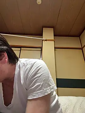 Snapshot of SaneService9 chatting on 11/02/25, 09:22 SaneService9 online show from 11/02/25, 09:22