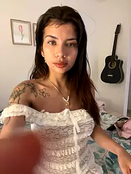 Snapshot of adop_me__ chatting on 09/26/25, 09:52 adop me online show from 09/26/25, 09:52