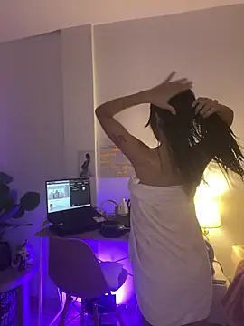 adop me   online show from 11/29/25, 10:57