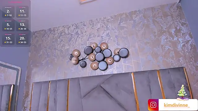 KimDevinne online show from 12/13/24, 02:32