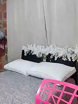 anngela01 online show from 12/03/24, 10:51