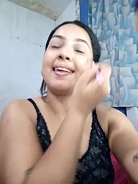 Dafne will online show from 01/18/25, 02:33