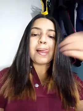 Dafne will online show from 02/01/25, 11:06