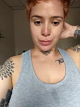 Snapshot of KatInk chatting on 09/15/25, 12:05 KatInk online show from 09/15/25, 12:05