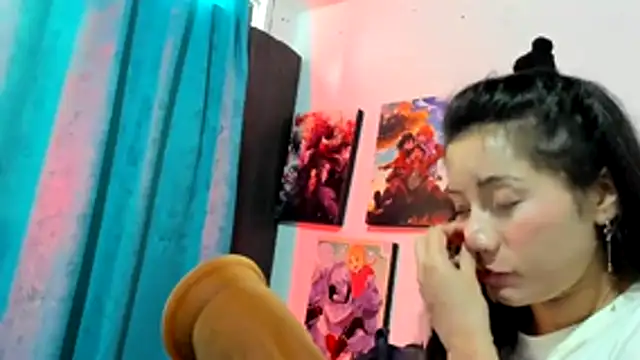 Snapshot of teffy_lee chatting on 12/01/25, 08:25 teffy lee online show from 12/01/25, 08:25