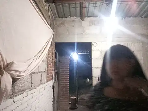 yovana13 online show from 05/17/26, 07:50