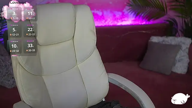Snapshot of HaylaAmber chatting on 06/07/26, 01:15 HaylaAmber online show from 06/07/26, 01:15