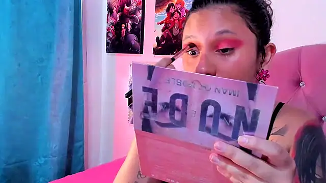 Mila nixon02 online show from 11/01/25, 05:48