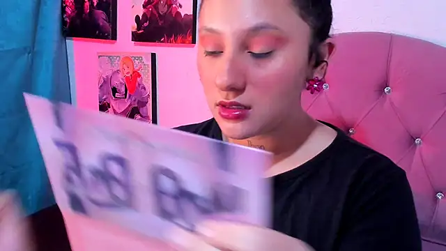 Mila nixon02 online show from 11/16/25, 05:07