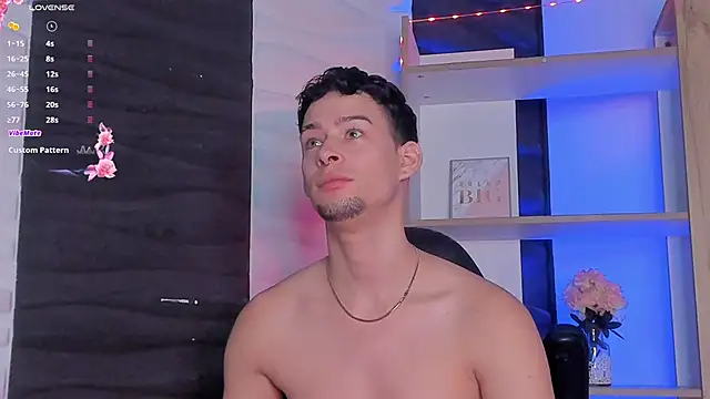 JadeSmiith  online show from 12/05/24, 10:01