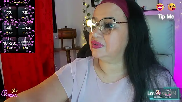 Snapshot of Gia_Nahomi chatting on 02/13/26, 11:01 Gia Nahomi online show from 02/13/26, 11:01