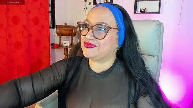 Snapshot of Gia_Nahomi chatting on 03/04/26, 11:22 Gia Nahomi online show from 03/04/26, 11:22