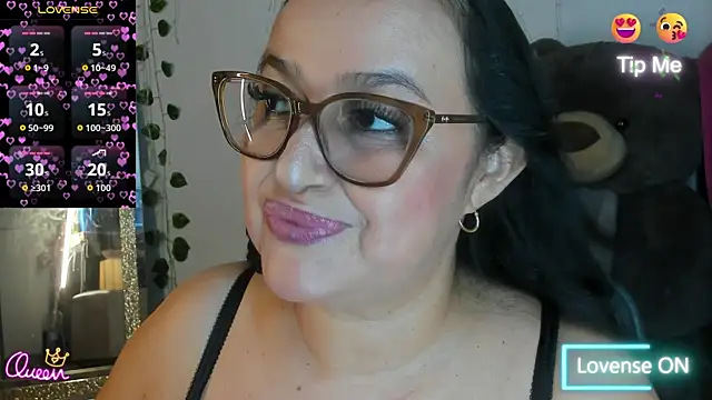 Snapshot of Gia_Nahomi chatting on 06/06/26, 10:14 Gia Nahomi online show from 06/06/26, 10:14