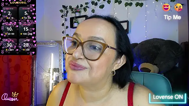 Snapshot of Gia_Nahomi chatting on 06/14/26, 02:24 Gia Nahomi online show from 06/14/26, 02:24