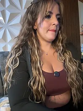 Snapshot of Ambarsexbutler chatting on 11/20/25, 09:25 Ambarsexbutler online show from 11/20/25, 09:25