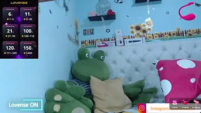 Snapshot of ana_studio chatting on 02/22/26, 03:54 ana studio online show from 02/22/26, 03:54