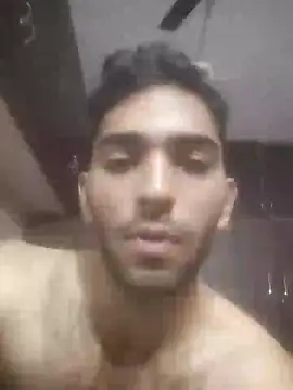 Snapshot of loganwollf chatting on 01/05/25, 02:38 loganwollf online show from 01/05/25, 02:38