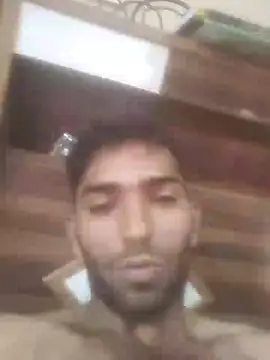 Snapshot of loganwollf chatting on 01/08/25, 01:53 loganwollf online show from 01/08/25, 01:53