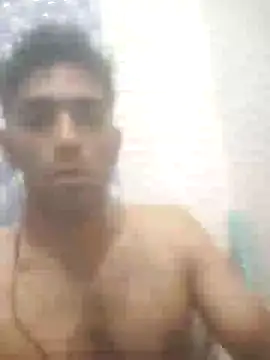 Snapshot of loganwollf chatting on 01/21/25, 01:43 loganwollf online show from 01/21/25, 01:43