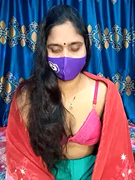 Hot Maleka online show from 02/08/25, 12:39