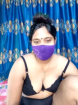 Hot Maleka online show from 03/13/25, 06:16