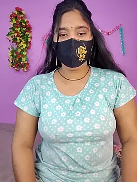 Hot Maleka online show from 12/20/25, 01:45