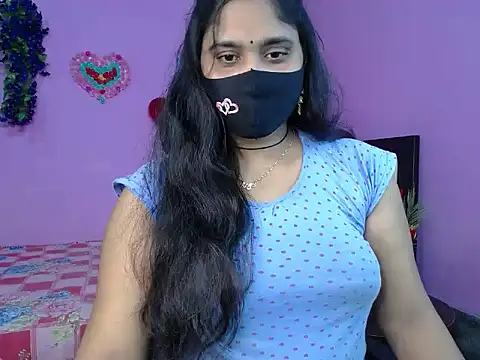 Hot Maleka online show from 04/04/26, 04:48