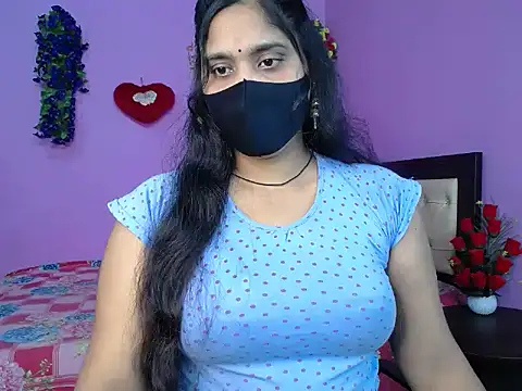 Hot Maleka online show from 04/14/26, 04:46