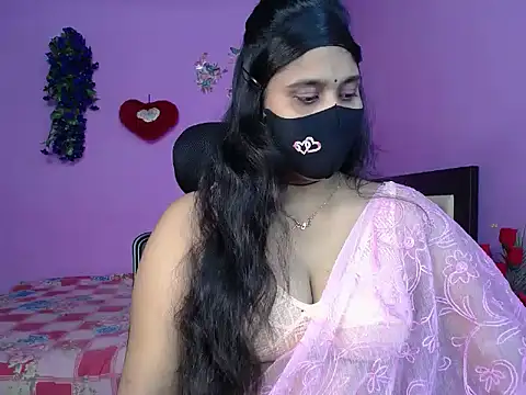 Hot Maleka online show from 05/14/26, 04:47