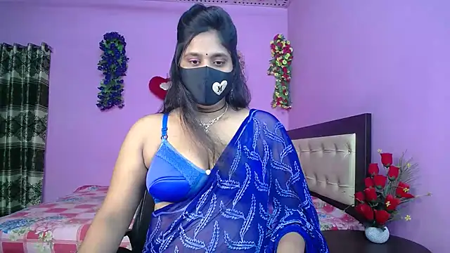Hot Maleka online show from 06/08/26, 05:02