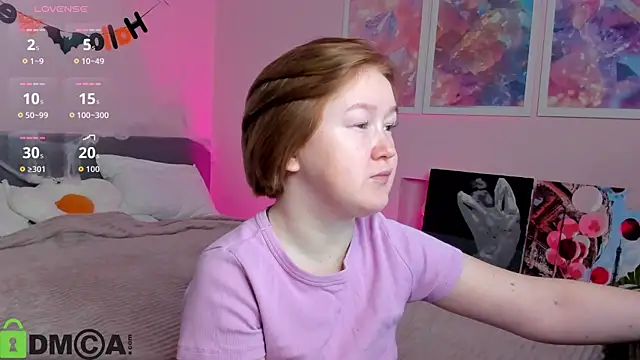 Snapshot of Sara_Robinson chatting on 11/01/25, 02:02 Sara Robinson online show from 11/01/25, 02:02