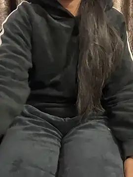 Snapshot of Sexo_shivani chatting on 12/19/24, 04:24 Sexo shivani online show from 12/19/24, 04:24