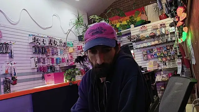 Snapshot of SlammyDjr chatting on 09/26/25, 08:29 SlammyDjr online show from 09/26/25, 08:29