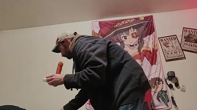 Snapshot of SlammyDjr chatting on 12/14/25, 12:05 SlammyDjr online show from 12/14/25, 12:05