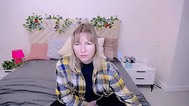 Incredible Ariela online show from 10/26/25, 05:46