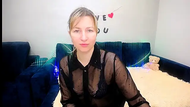 Incredible Ariela online show from 02/15/26, 09:19