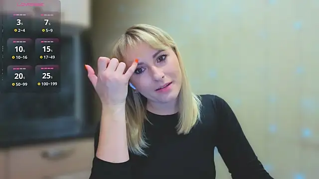 Snapshot of Smoorodinkaa chatting on 10/27/25, 08:02 Smoorodinkaa online show from 10/27/25, 08:02