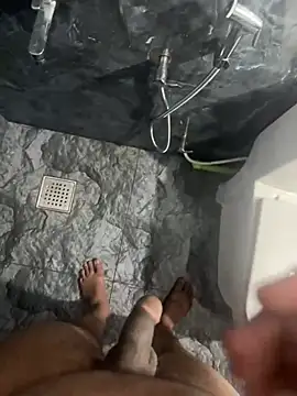 Snapshot of Rahul_sub chatting on 02/27/25, 02:10 Rahul sub online show from 02/27/25, 02:10