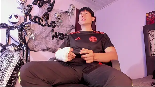 setsuna10 online show from 10/18/25, 12:02