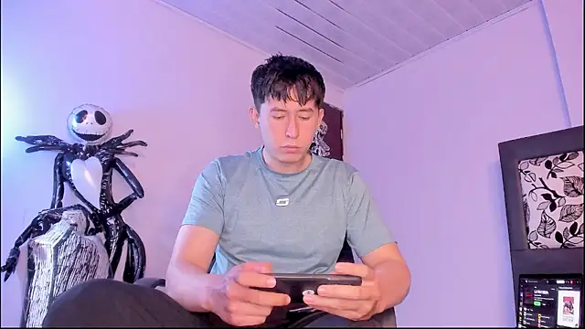 setsuna10 online show from 11/23/25, 01:05