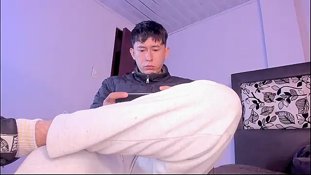 setsuna10 online show from 11/29/25, 02:47