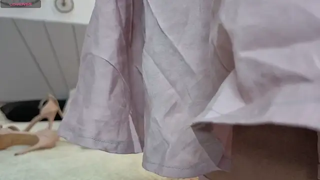 Snapshot of Gabriella_gh chatting on 09/23/25, 08:45 Gabriella gh online show from 09/23/25, 08:45