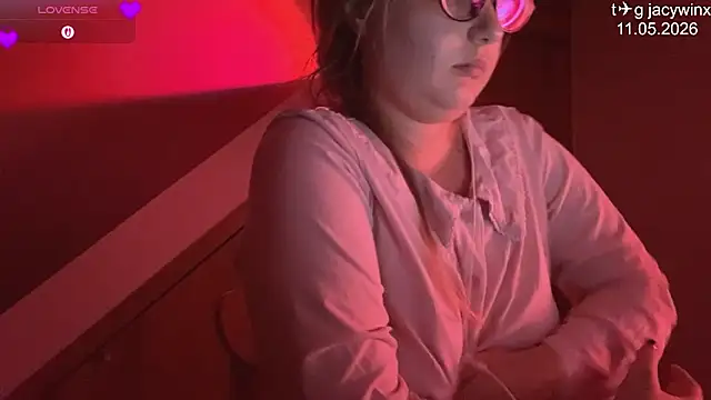 JacyWinslat online show from 05/11/26, 04:04