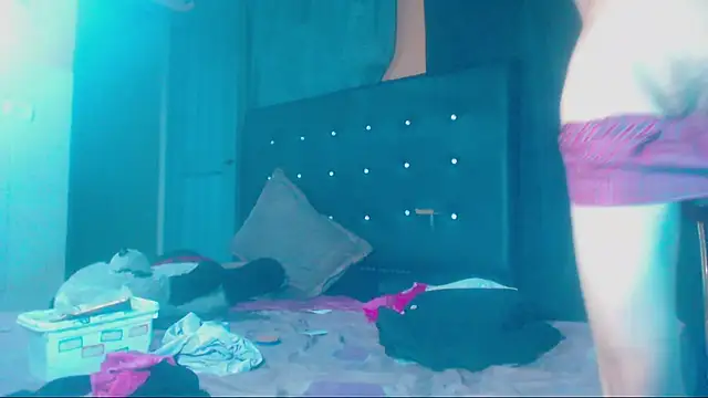 Snapshot of DOMINANTE_KLOE_ chatting on 12/26/24, 05:47 DOMINANTE KLOE online show from 12/26/24, 05:47